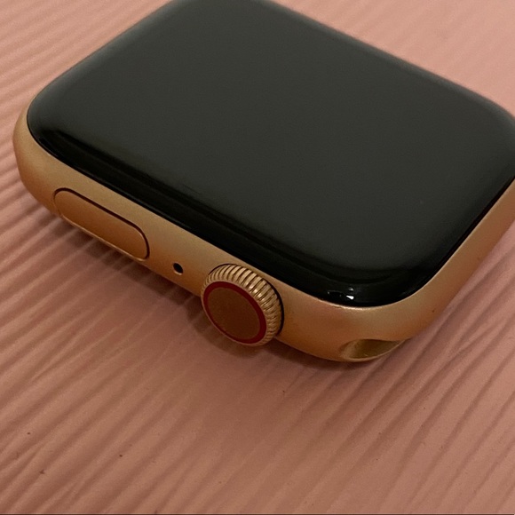 Sold🤍 - Picture 6 of 10